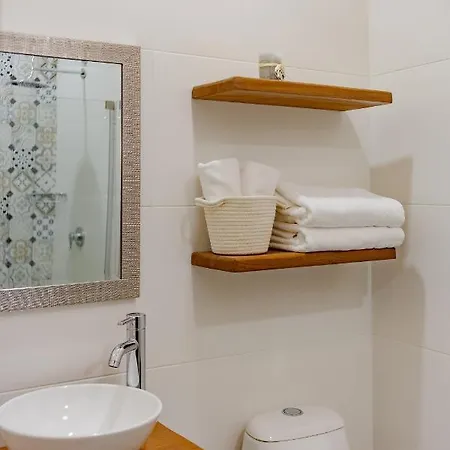 Hotel 3cm-1 Colonial House In Getsemani With Pool Air Conditioning And Wifi 3*